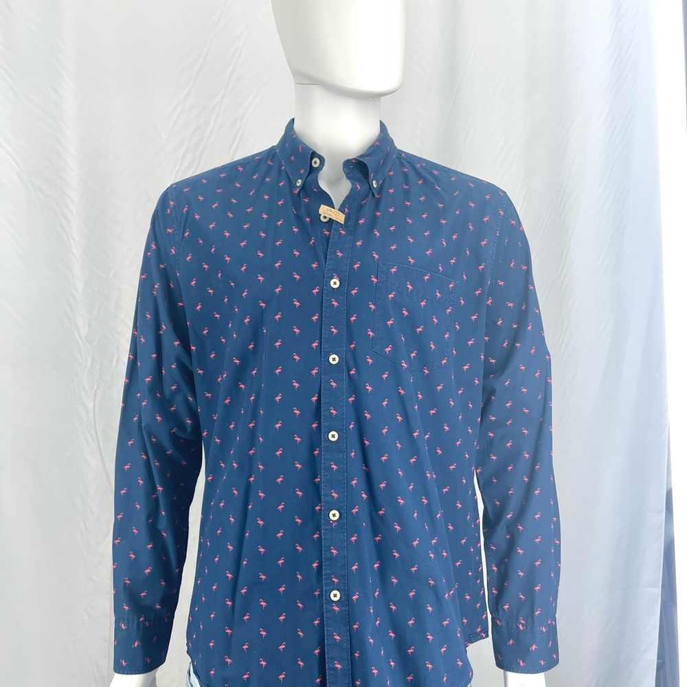 American Eagle Outfitters Navy Shirt with Red Accents